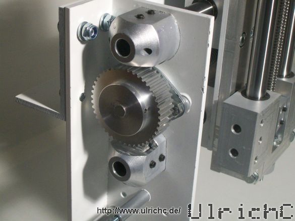 Spindeltrieb an X-Achse