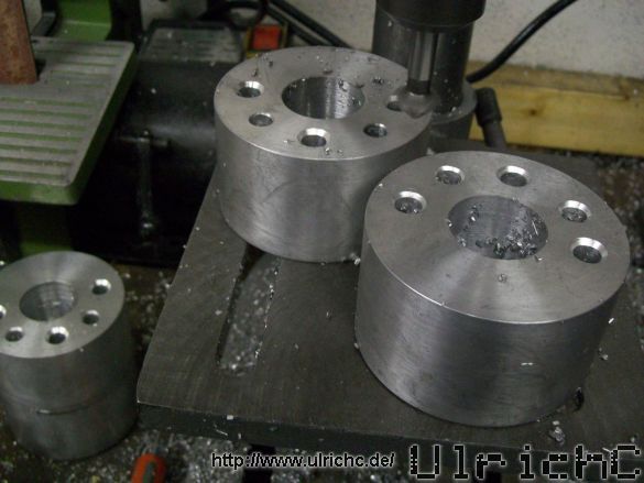 Führungsaufnahmen Querbohrungen