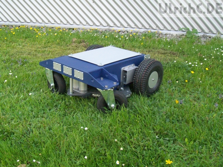 Mäher Drehungen- Kurvenfahrten