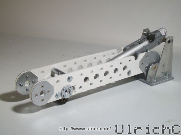 Vormontierter Ausleger