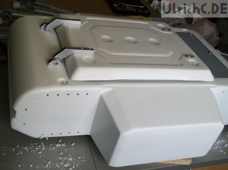 Gehäsueandeckung montiert