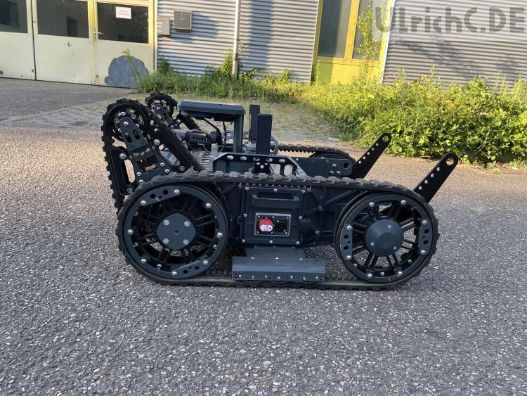 Police Robot Flipper